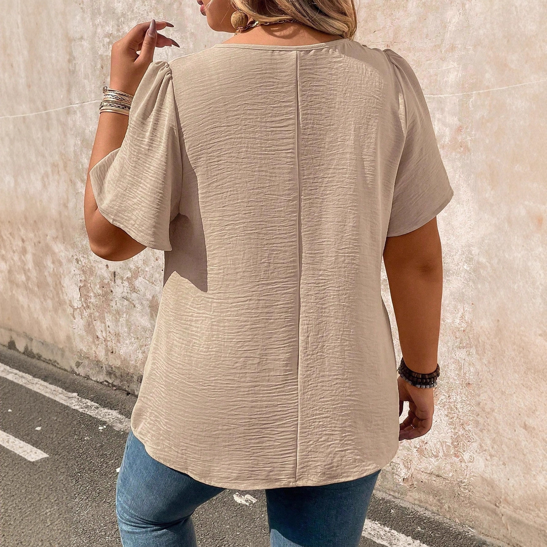 Women's V-neck Short-sleeve Chiffon Top - Image 4